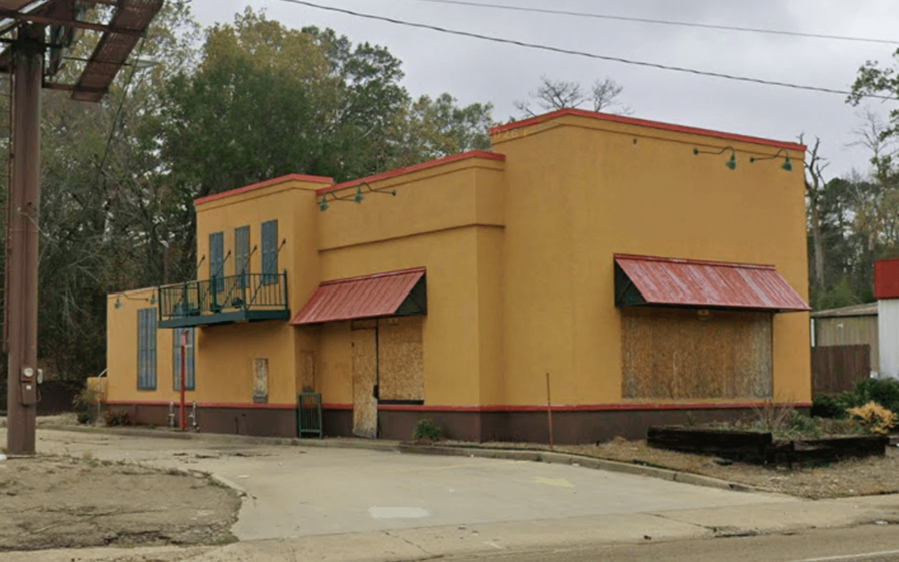 Former Popeyes site at 3085 Terry Road, Jackson, MS 39212
