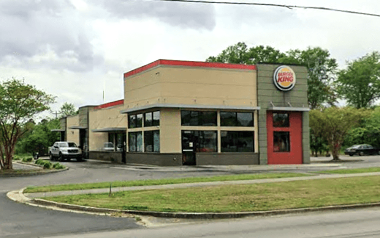 Former Burger King site at 10555 Dunbarton Boulevard, Barnwell, SC 29812